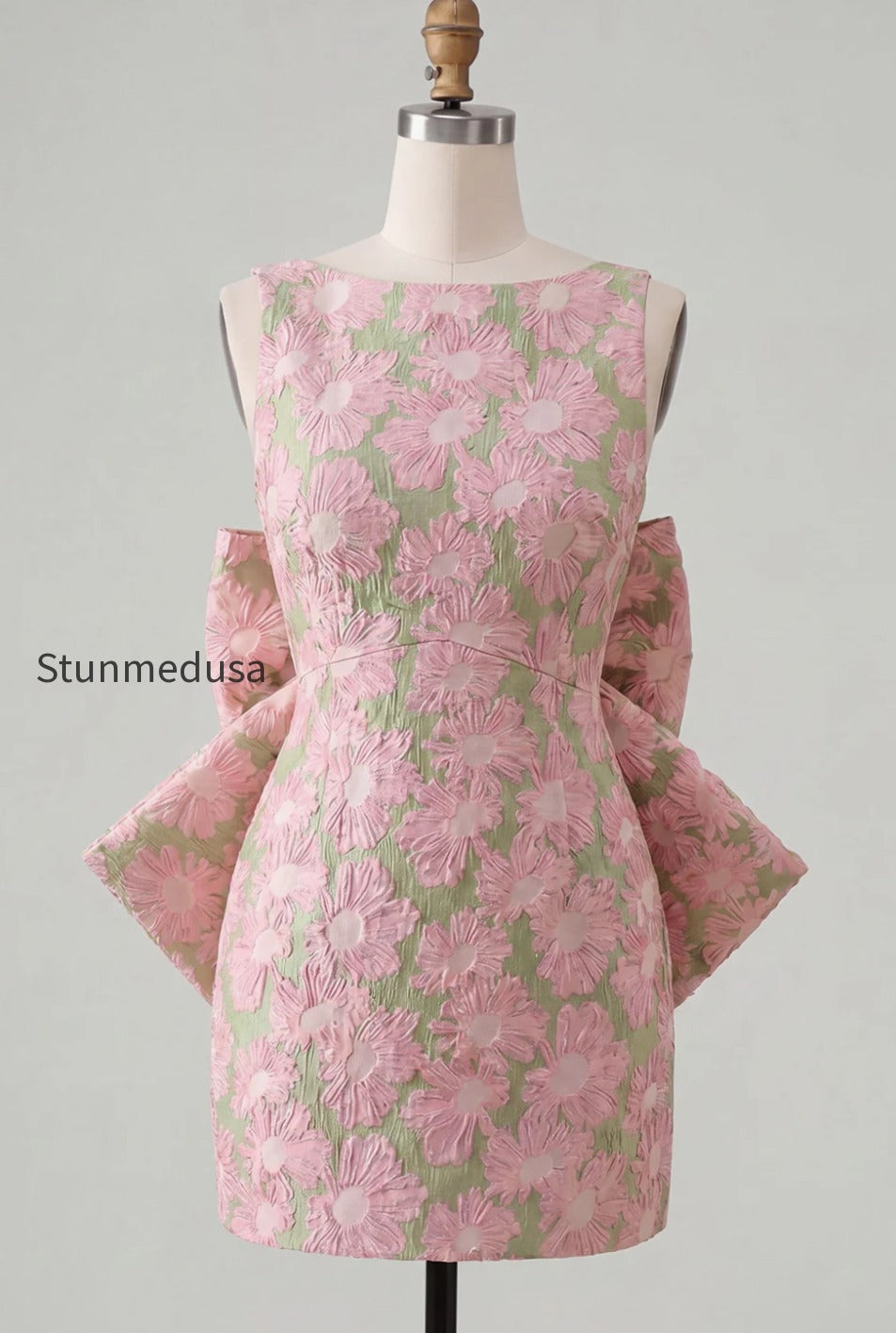 floral-pink-green-tight-boat-neck-short-homecoming-dress-with-bow